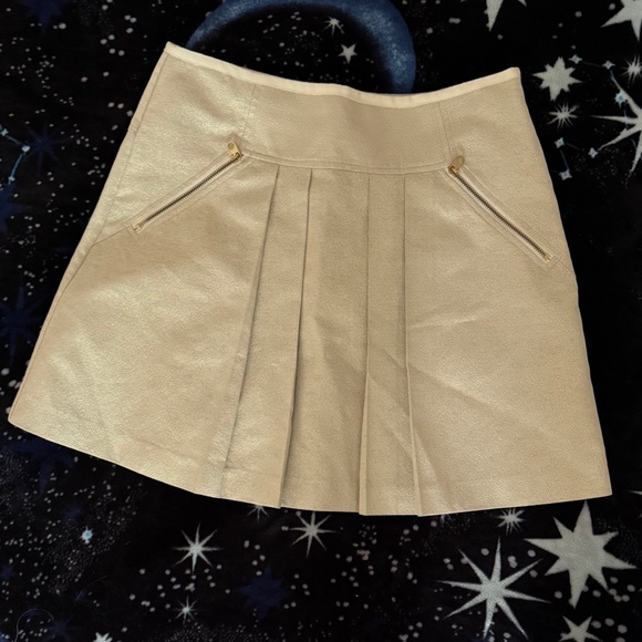 Ted Baker Cream/Gold Pleated Mini Skirt with Zippers  Size 2 - Like New - Picture 5 of 9